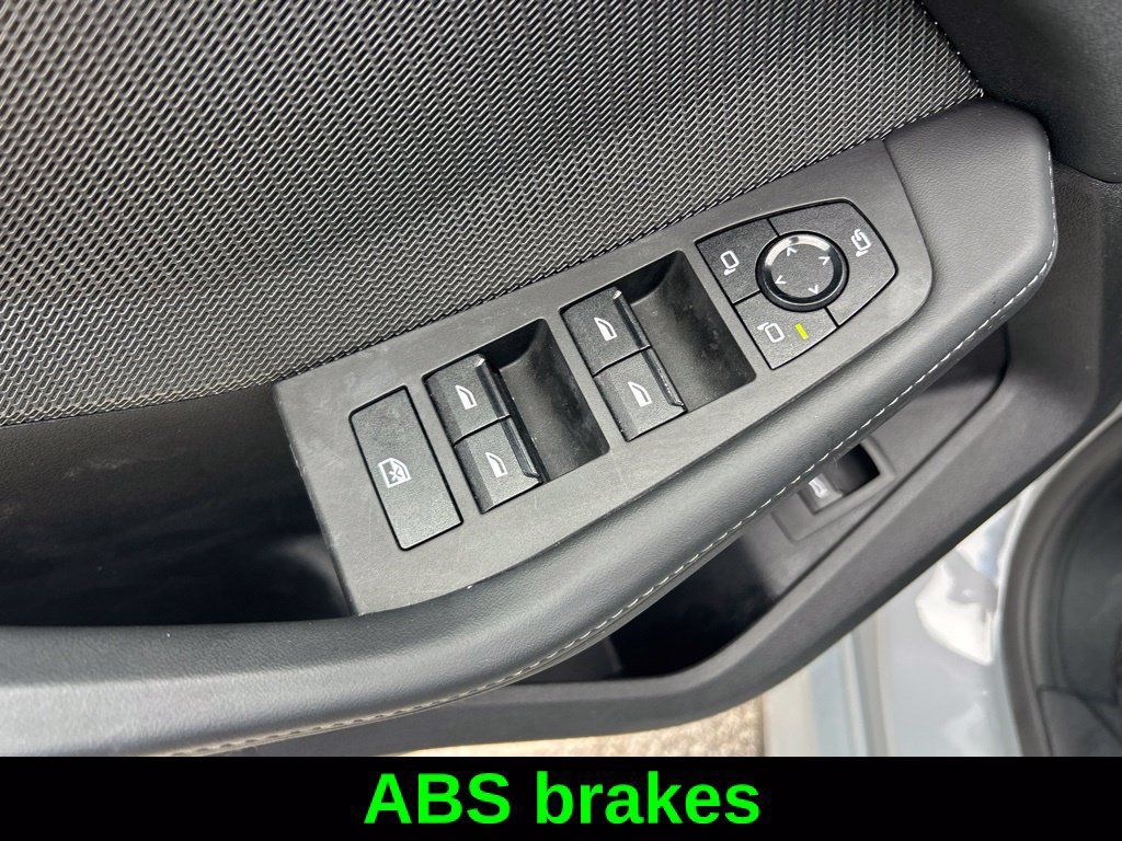 Used 2026 BMW M235i xDrive AWD/4WD image 35