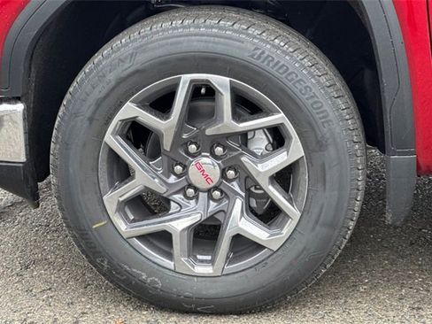 New 2026 GMC Sierra 1500 SLT w/ SLT Premium Plus Package image 32
