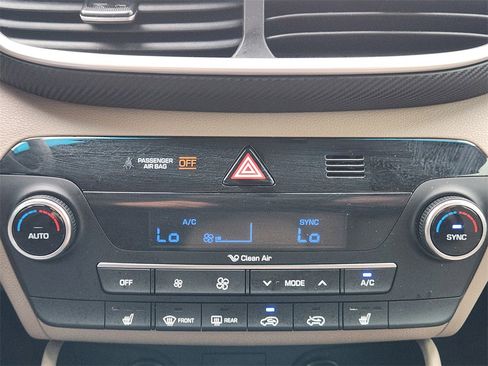 Used 2019 Hyundai Tucson SEL image 20