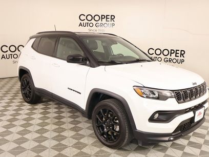 Used 2024 Jeep Compass Latitude w/ Convenience Group