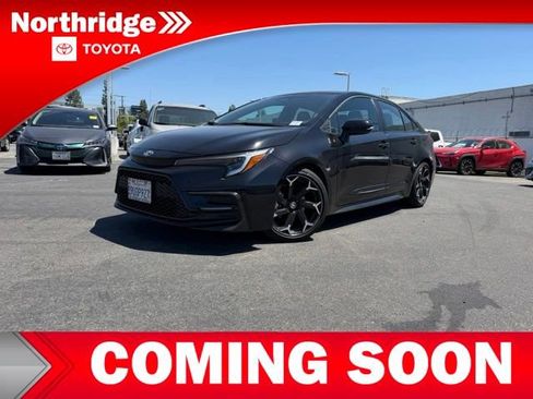 Used 2025 Toyota Corolla Sedan FWD image 2