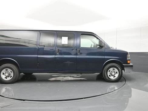 Used 2014 Chevrolet Express 3500 LT w/ LT Preferred Equipment Group RWD image 4