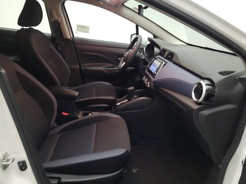 Used 2024 Nissan Versa SV FWD image 21