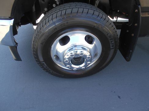 Used 2025 Ford F350 Lariat w/ Lariat Ultimate Package image 17