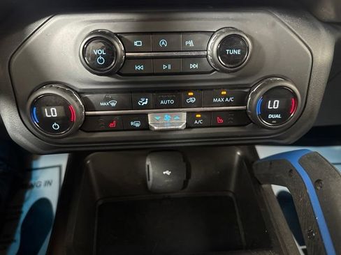 Certified 2023 Ford Bronco Outer Banks AWD/4WD image 16