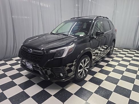 Used 2023 Subaru Forester Limited image 1