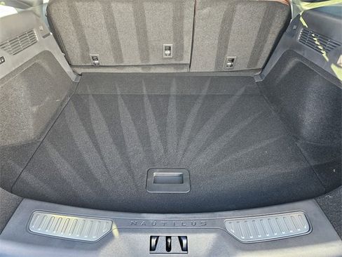 New 2026 Lincoln Nautilus Reserve image 31