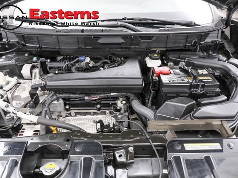 Used 2019 Nissan Rogue SV w/ Premium Package image 7