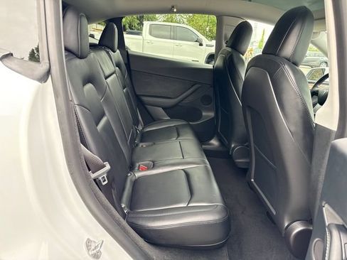 Used 2023 Tesla Model Y Long Range AWD/4WD image 10