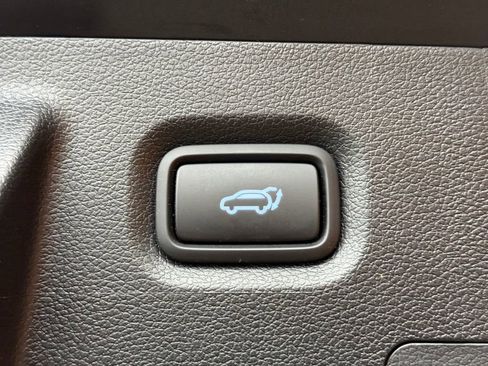 Used 2023 Hyundai Santa Fe SEL image 38