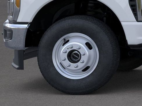 New 2026 Ford F350 XL w/ XL Chrome Package image 37
