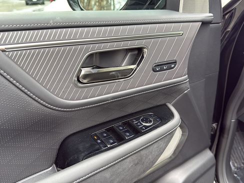 New 2026 INFINITI QX80 Autograph w/ Premium Cargo Package image 15