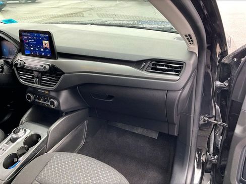 Used 2024 Ford Escape Active image 12