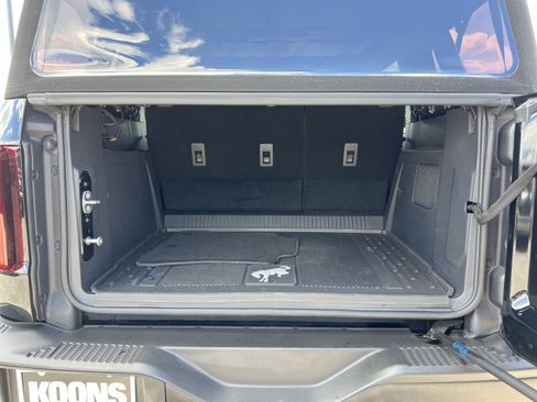 Used 2024 Ford Bronco Black Diamond AWD/4WD image 25