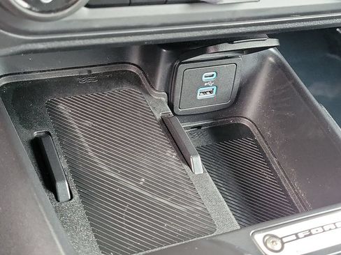 Used 2025 Ford Bronco Outer Banks AWD/4WD image 17