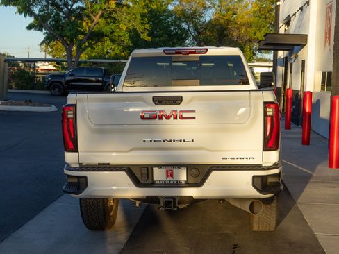 Used 2024 GMC Sierra 3500 Denali w/ Denali Reserve Package image 54