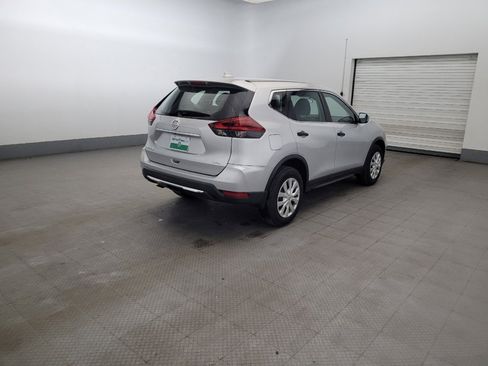 Used 2019 Nissan Rogue S AWD/4WD image 9