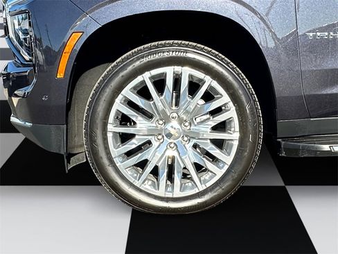 Used 2025 Chevrolet Tahoe Premier image 14