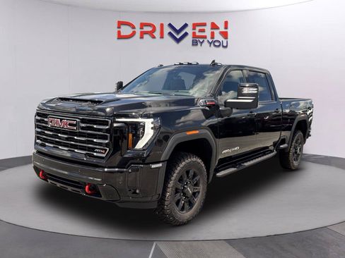 New 2026 GMC Sierra 2500 AT4 w/ AT4 Premium Plus Package AWD/4WD image 8