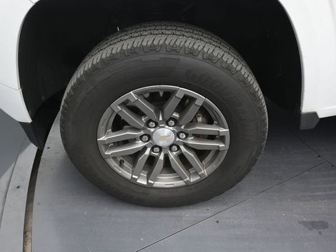 Used 2023 Chevrolet Colorado LT w/ LT Convenience Package RWD image 9