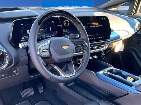 New 2026 Chevrolet Equinox EV LT w/ Active Safety Package 3 FWD image 7