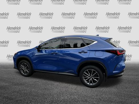 Used 2025 Lexus NX 250 FWD w/ Towing Package (2000 Lbs) image 6
