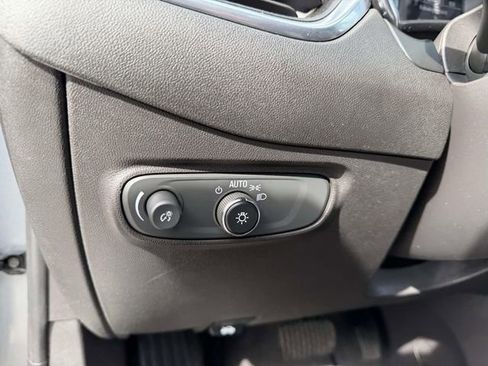 Certified 2023 Chevrolet Equinox LS image 14