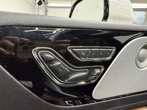 Used 2022 Lincoln Aviator Reserve w/ Equipment Group 201A image 12