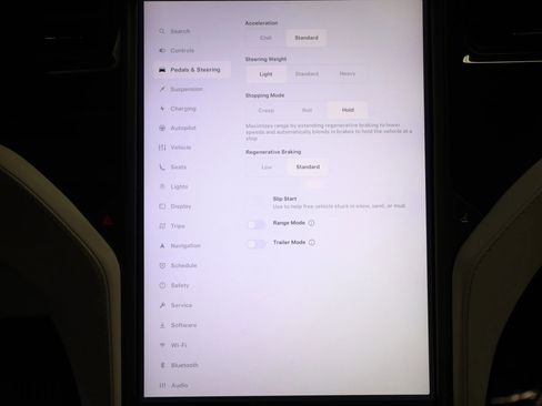 Used 2020 Tesla Model X image 58