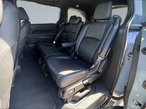 Used 2024 Honda Odyssey Sport image 22