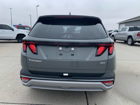 Used 2025 Hyundai Tucson SEL AWD/4WD image 12
