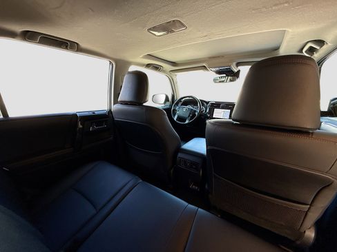 Used 2023 Toyota 4Runner TRD Off-Road Premium image 30