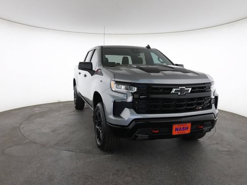 Used 2024 Chevrolet Silverado 1500 LT Trail Boss AWD/4WD image 3