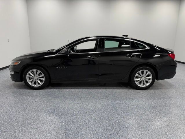 Used 2025 Chevrolet Malibu LT FWD image 5
