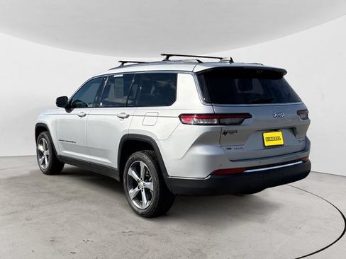 Used 2021 Jeep Grand Cherokee L Limited w/ Luxury Tech Group II AWD/4WD image 3