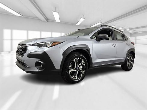 New 2025 Subaru Crosstrek 2.0i Premium image 2