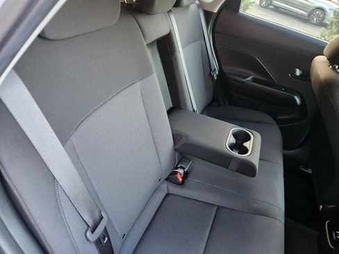 Certified 2024 Hyundai Kona SEL w/ Convenience Package image 16