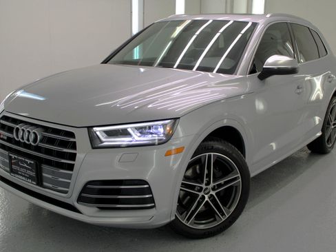Used 2020 Audi SQ5 Premium Plus w/ Premium Plus Package image 28