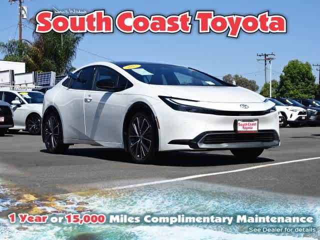 Certified 2023 Toyota Prius Limited FWD image 1