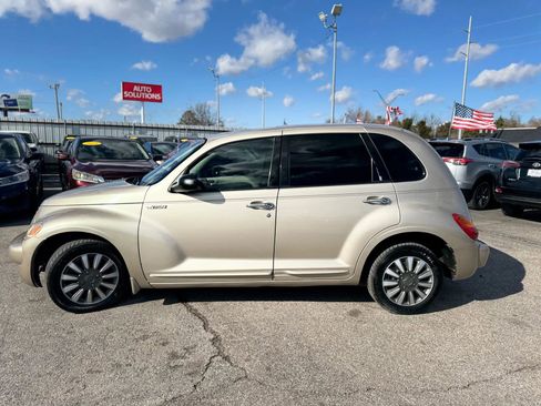 Used 2005 Chrysler PT Cruiser Touring w/ Moonroof Group image 6