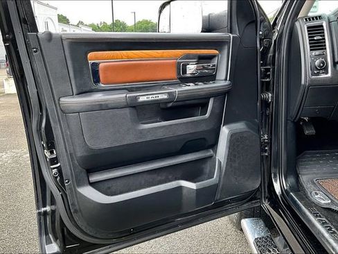 Used 2017 RAM 1500 Laramie Longhorn AWD/4WD image 17