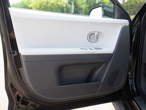 Certified 2024 Hyundai Ioniq 5 SEL AWD/4WD image 18