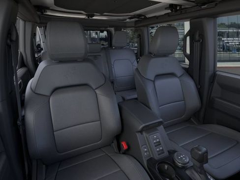 New 2026 Ford Bronco Outer Banks AWD/4WD image 10