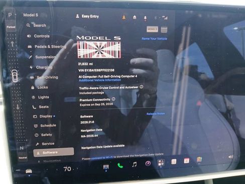 Used 2023 Tesla Model S Plaid AWD/4WD image 6