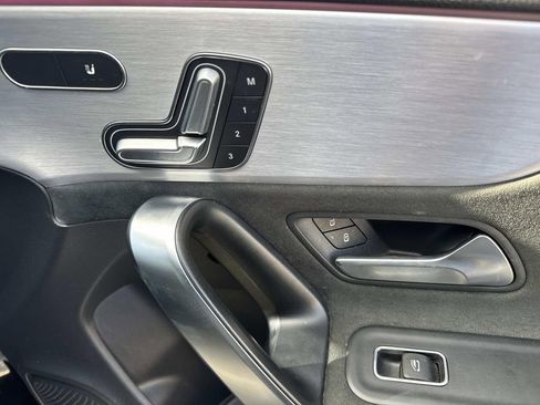 Used 2023 Mercedes-Benz CLA 250 image 15