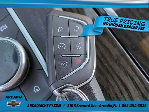 Used 2023 Cadillac Escalade ESV Premium Luxury w/ LPO, Radiant Package AWD/4WD image 29