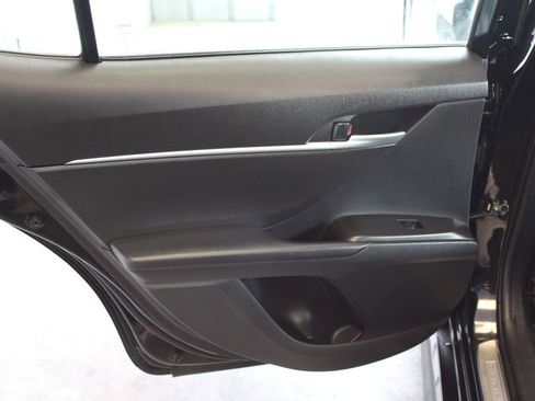 Used 2024 Toyota Camry SE FWD image 38