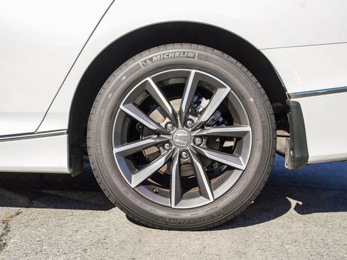 Used 2022 Honda Accord EX-L image 8