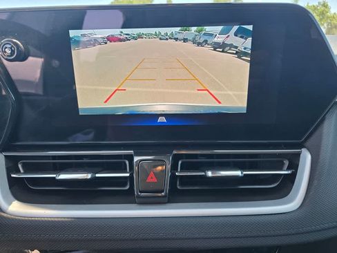 Used 2025 Chevrolet TrailBlazer LT FWD image 11