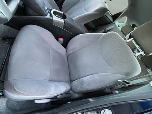 Used 2015 Toyota Prius Three image 34